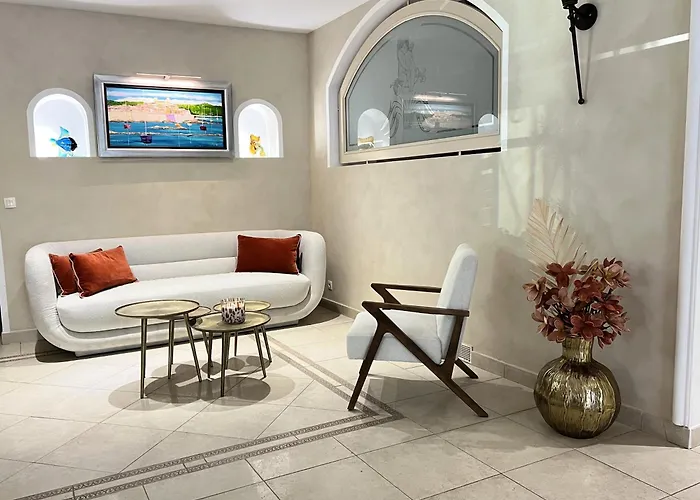 Hotel Beau Site - Cap D'antibes 4*