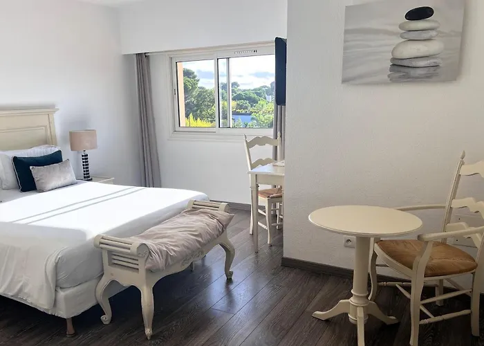 Beau Site - Cap D'antibes 4* Antibes