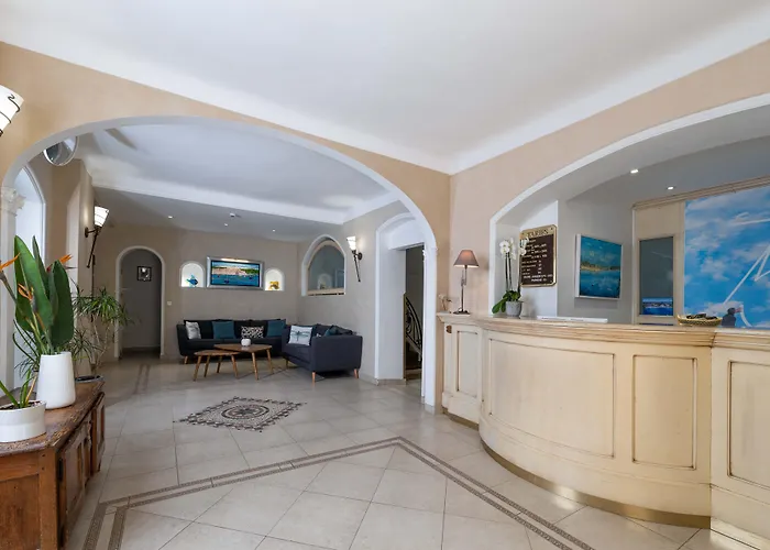 Beau Site - Cap D'antibes 4*