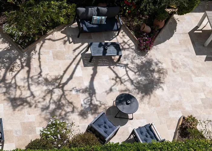 Hotel Beau Site - Cap D'antibes 4*